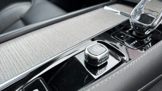 Volvo XC90 2.0 B5P [250] Ultra Dark 5dr AWD Geartronic Petrol Estate